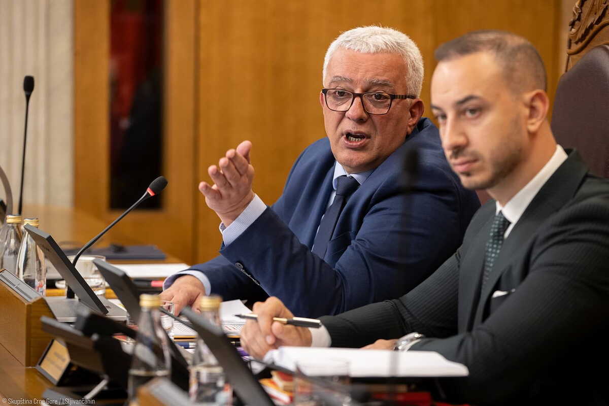 Mandić: Kapelu na Lovćenu treba da grade svi građani Crne Gore