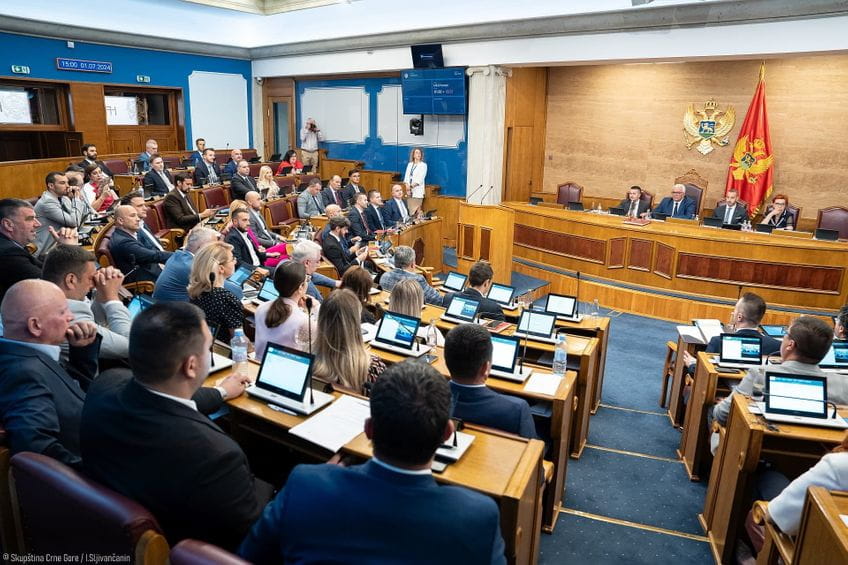 Skupština usvojila izmjene Zakona o sprječavanju pranja novca