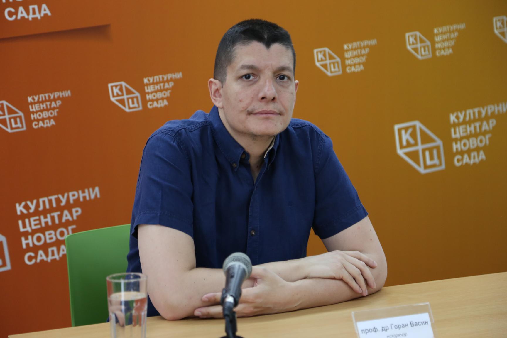Predavanje istoričara dr Gorana Vasina na temu „Istorija Balkana XVI–XX veka: Šahovska tabla Velikih sila, prvi dio” na Jutjub kanalu KCNS