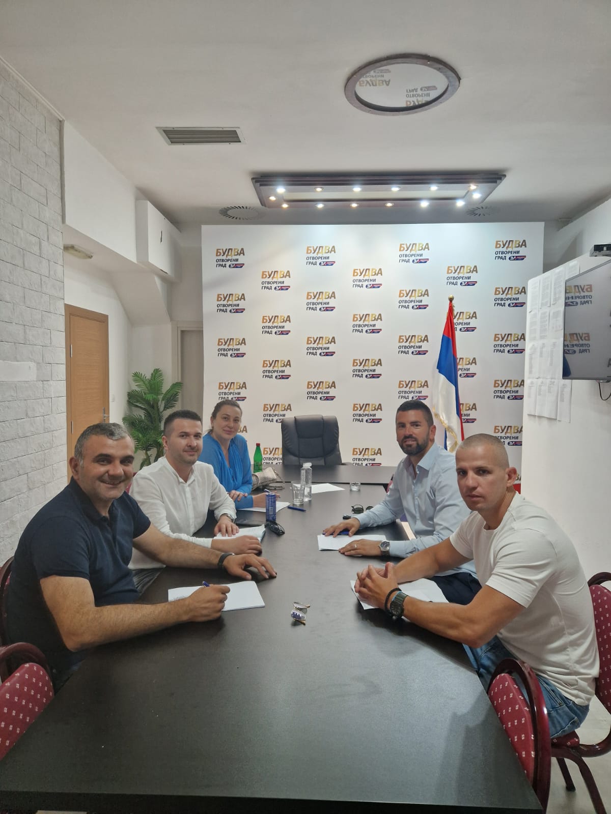 Mikijelj sa predstavnicima PES-a Budva: Radimo na formiranju vlasti sa političkim akterima koalicije sa državnog nivoa