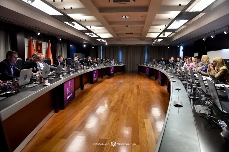 Udruženja pravnika: Crna Gora može dobiti sastav Vlade koja će po brojnosti i strukturi biti “endemična” na evropskom kontinentu