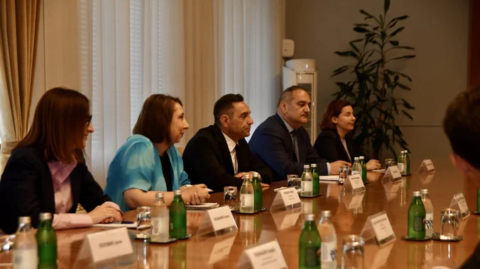 Vulin se sastao sa Gruškom: Hvala Rusiji na podršci očuvanju teritorijalnog integriteta Srbije