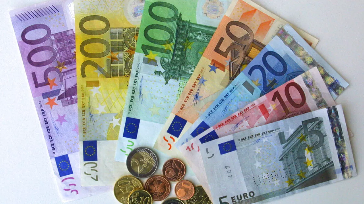 MF: Suficit budžeta 42 miliona evra, sve pristigle obaveze isplaćujemo
