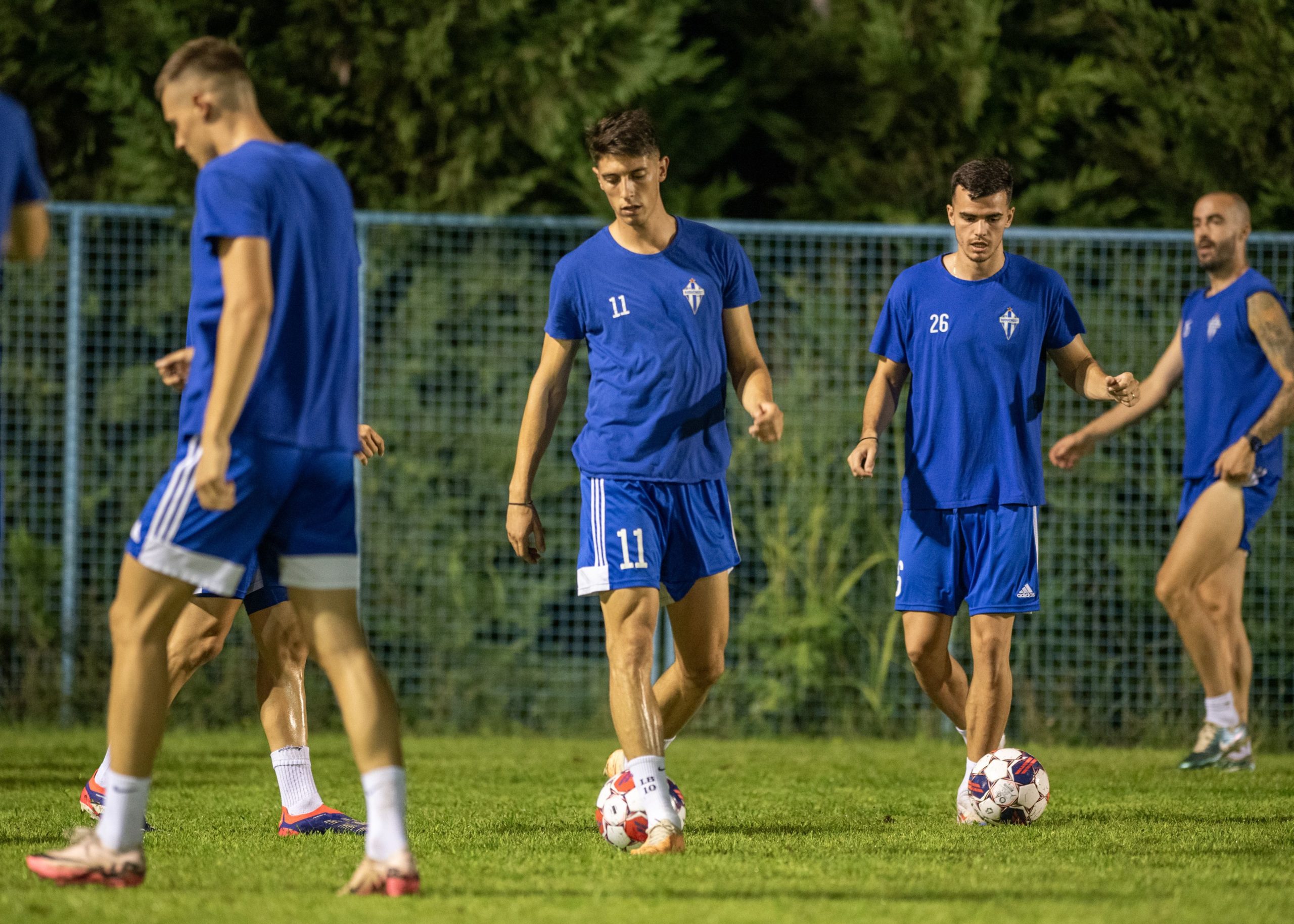 Bulatović pred Arsenal: Pozitivnu atmosferu i timski duh pretvoriti u tri boda