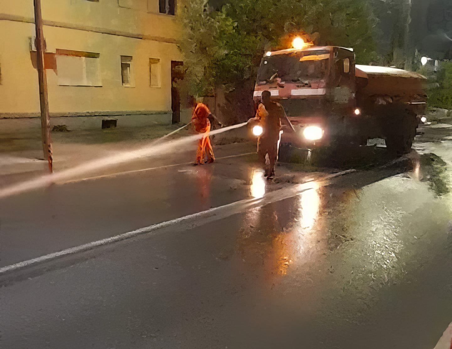 Podgorička Čistoća oprala sve gradske bulevare, mostove, veće saobraćajnice
