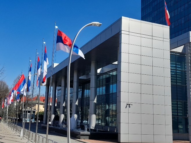 Ko su novi ministri u Vladi Republike Srpske – rotacije, nova lica, i stara imena