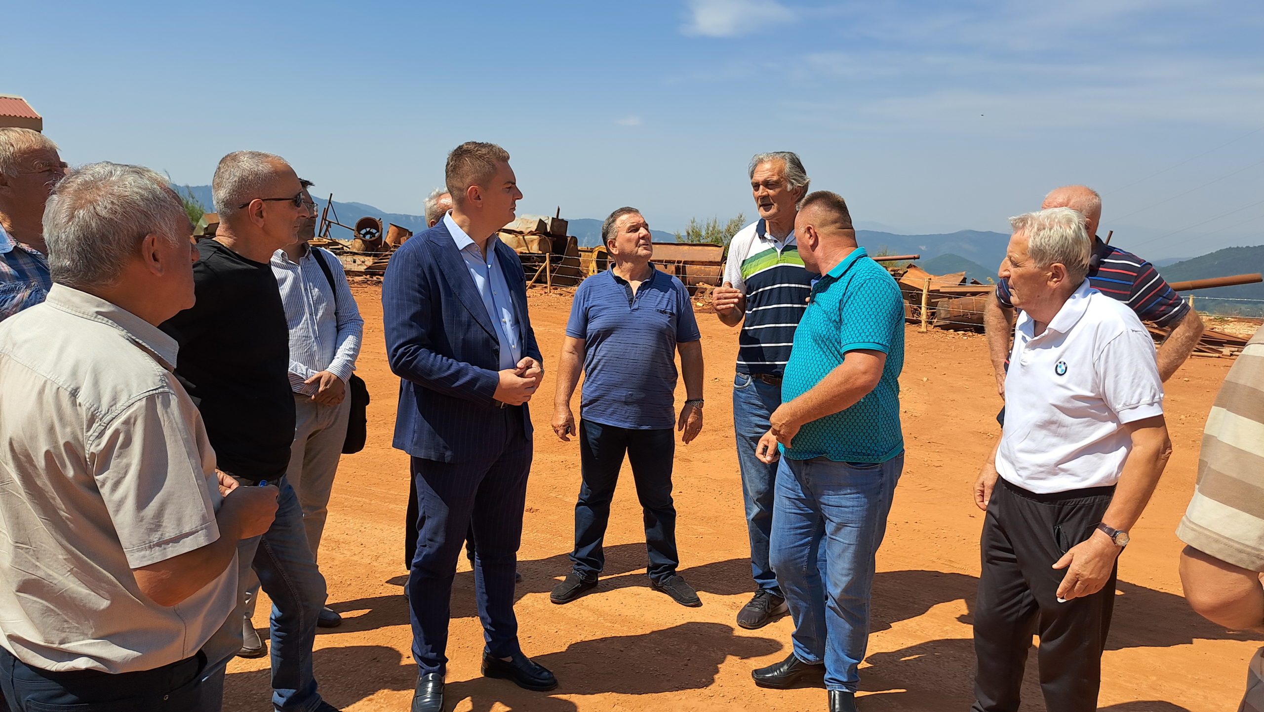 Šahmanovic postigao dogovor sa bivsim radnicima Rudnika boksita