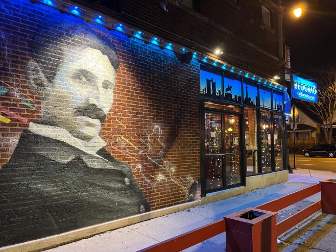 Tesla na američkim muralima, u Holivudu prikazan među najvećim inovatorima istorije SAD