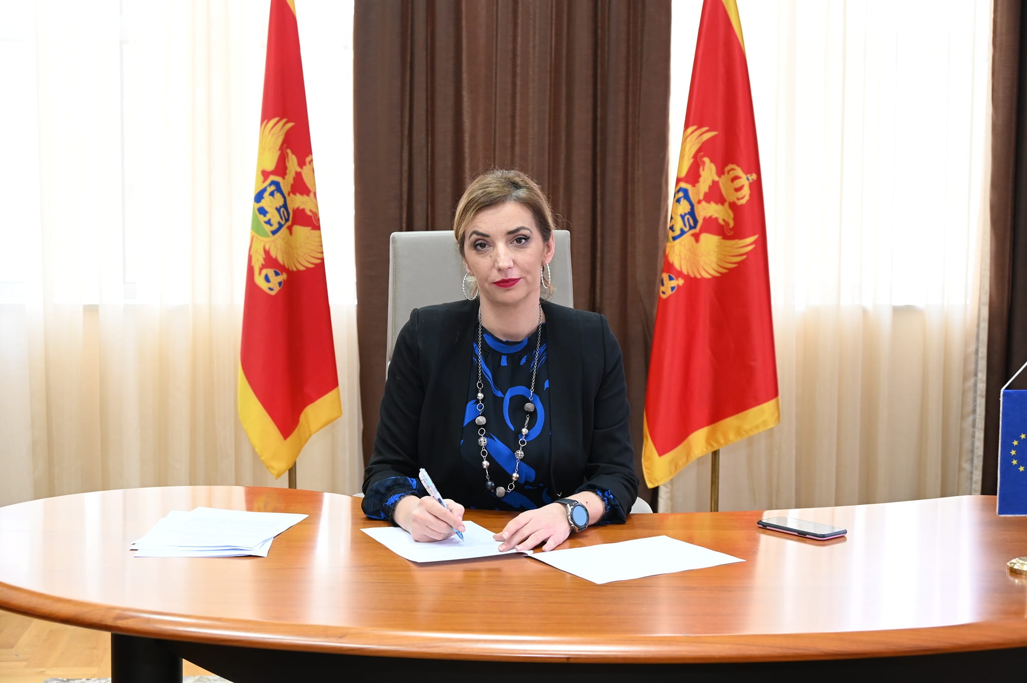 DPS preko Jakšić Stojanović pokušava da „podmetne požar“ na relaciji PES – ZBCG?