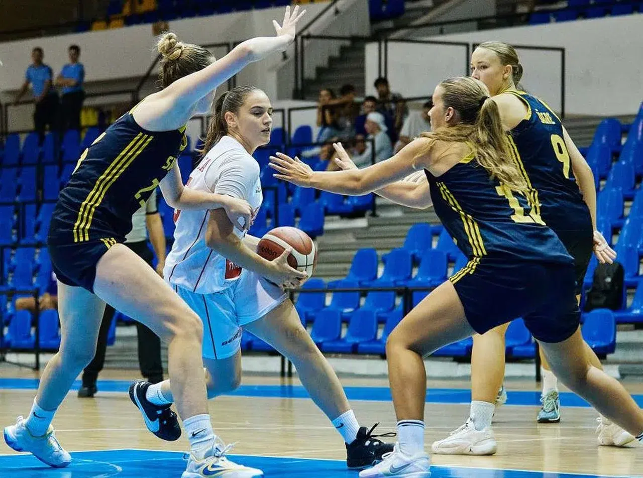 Crnogorske juniorke uzele mjeru domaćinu