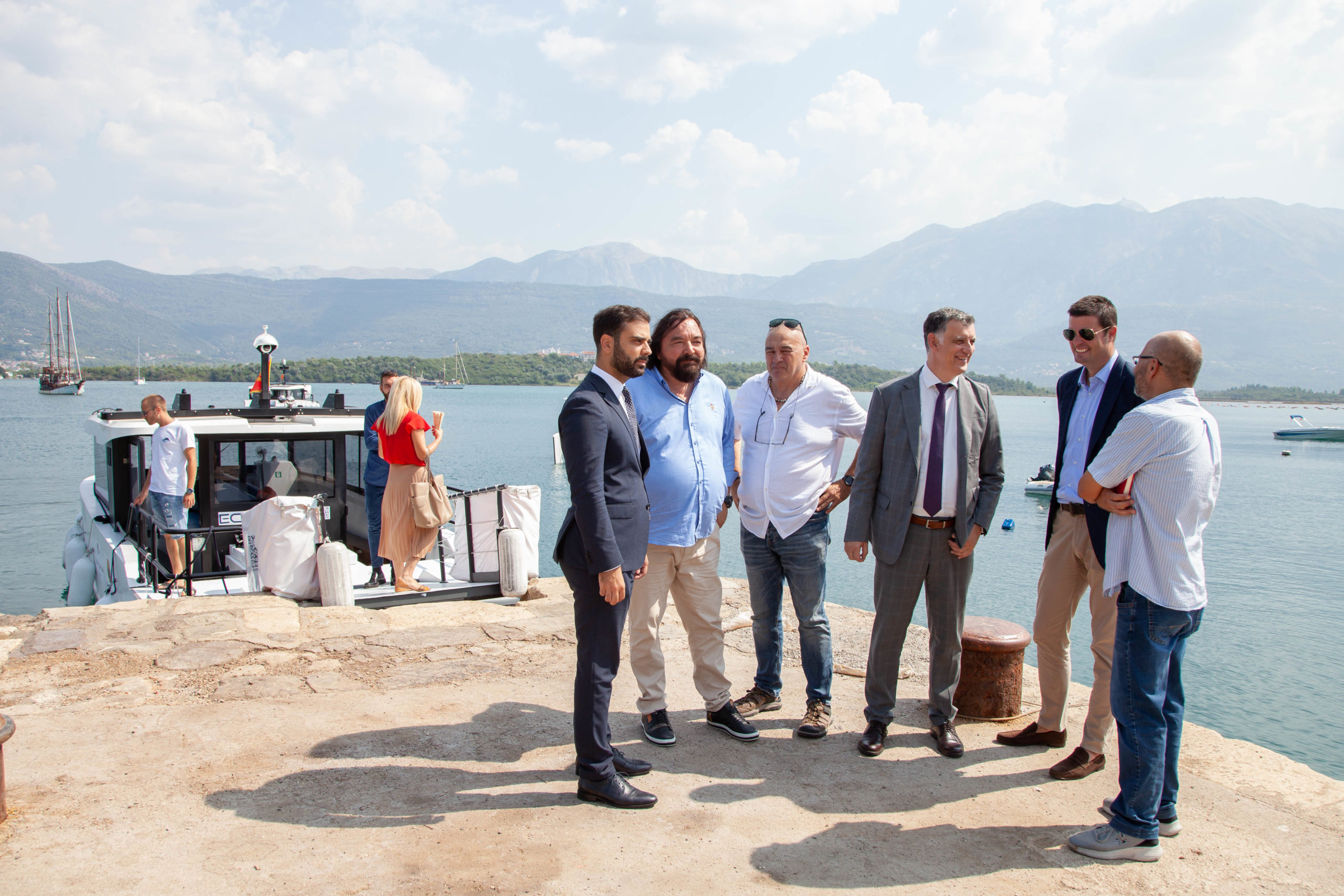 Stigla plovila na električni pogon: Od Pina do aerodroma Tivat za 3,9 evra