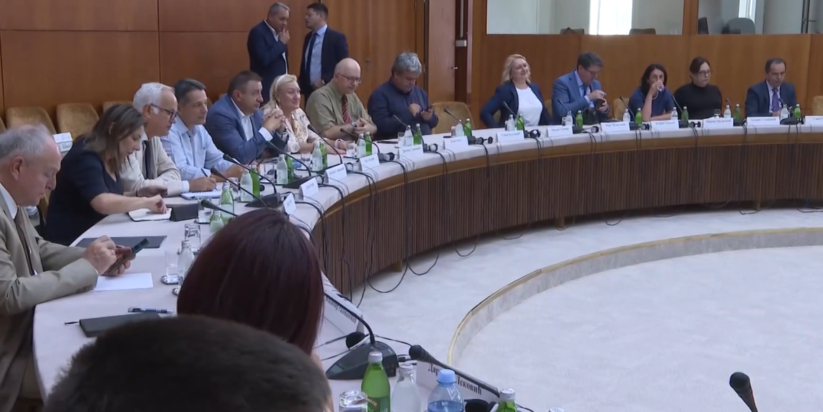 Vučić: Bez ozbiljnije saglasnosti naučne zajednice, država neće ući u projekat „Jadar“