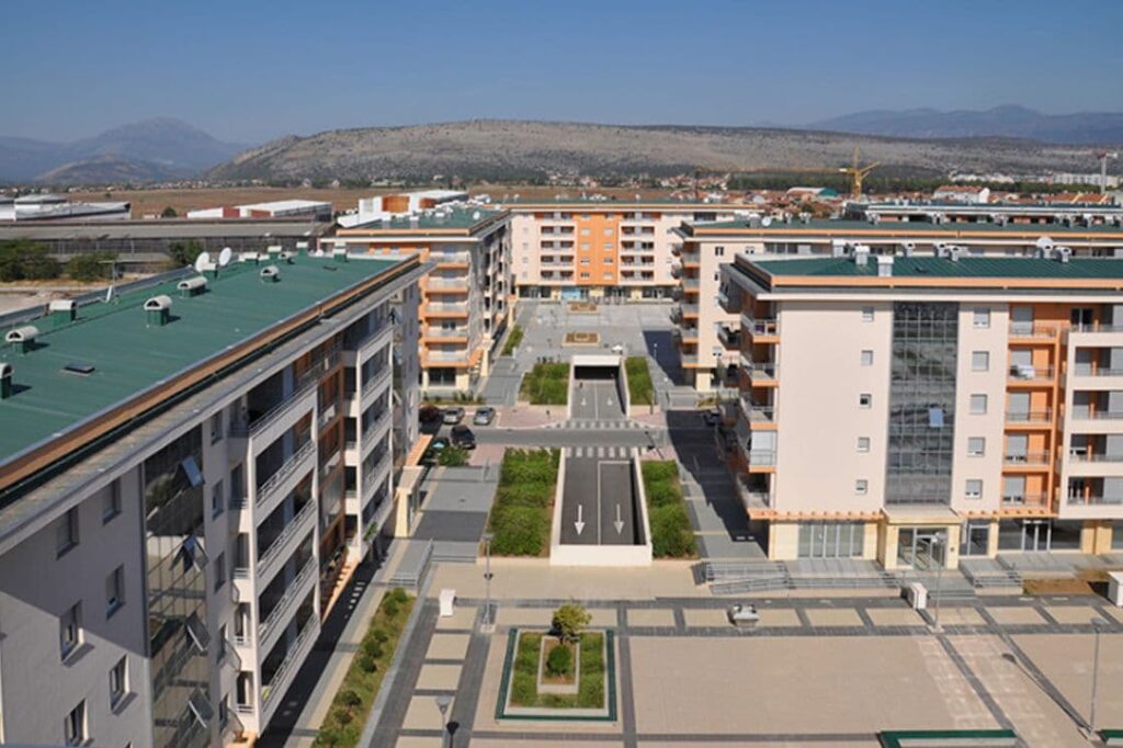 Okršaj Bemaksovaca i URA-ša u Siti kvartu: Abazović i Ubović se pokoškali u restoranu za vrijeme ručka