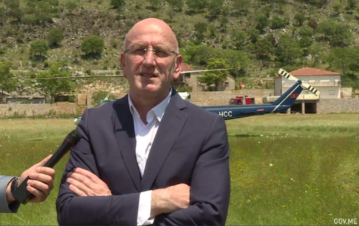 Bešović: Ponovo bukte požari, jedan avion za gašenje nije dovoljan