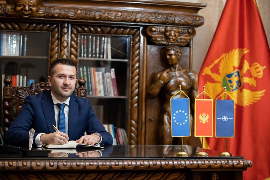 Pejović: Opozicija pokušava da nametne utisak kako programi ES 1 i 2 nemaju nikakvog efekta na životni standard
