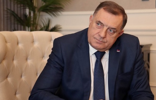 Dodik: Slični se sličnima raduju, ako je pevaljka Severina etalon moralnosti za Konakovića pao je na niske grane