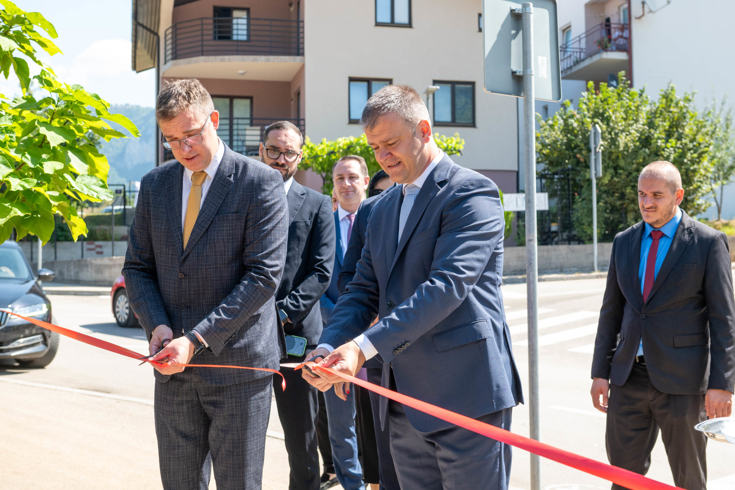 Novo lice obale Pivskog jezera: Svečano otvoren park u Plužinama uz podršku Eko-fonda (FOTO)