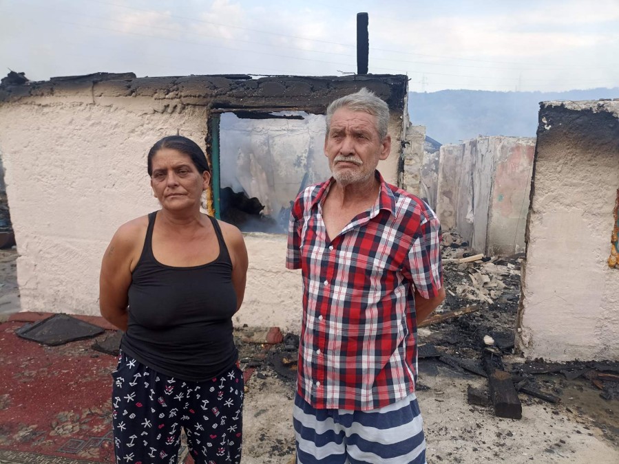 Opština Nikšić obezbijedila smještaj za romske porodice koje su u požaru ostale bez doma