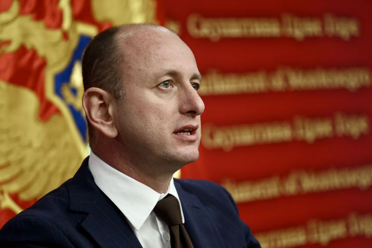 Knežević o popisu: Ne daj Bože da u Monstatu operišu narod kao što „unose“ podatke, niko ne bi preteka dok oni zakažu operaciju