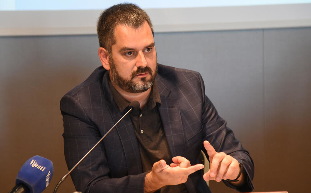 Vuković: Program Evropa sad 2 je neodrživ, svjesno su obmanuli građane Crne Gore