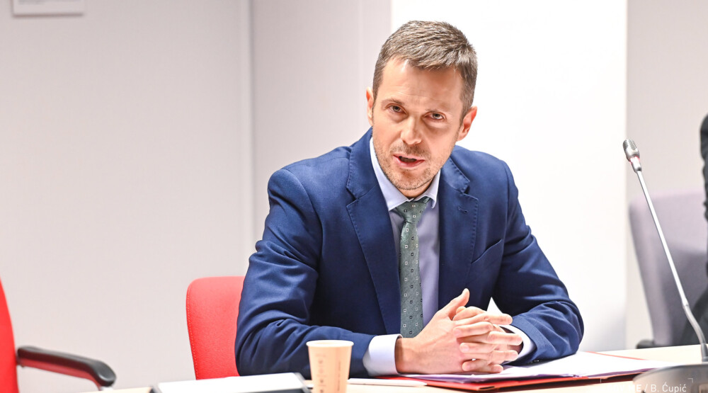 Mujović traži smjenu Odbora direktora EPCG Solar gradnje: Saveljić smijenjena bez bilo kakve argumentacije
