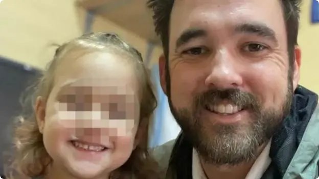 Nastavljena drama sa djevojčicom otetom od majke u Baru: Otac je iz Albanije poveo u Ameriku, nejasno kako je napustio Crnu Goru