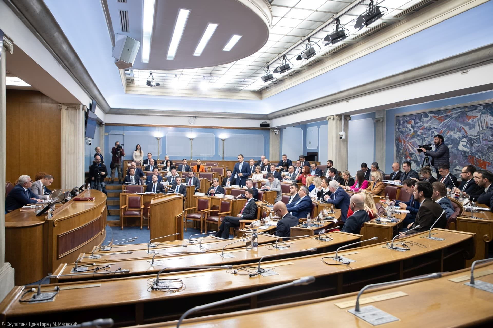 Zakonodavni odbor podržao predlog: Manjinskim partija dva potpredsjednička mjesta u Skupštini