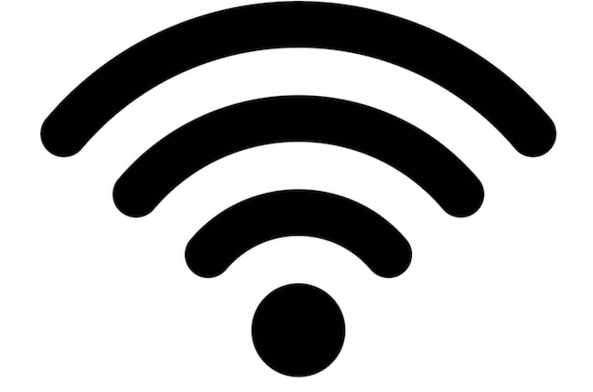 Zaštita vaše privatnosti na internetu uz Galaxy Security Bezbjedan Wi-Fi i Samsung Internet vam garantuju privatnost na svakom mjestu prilikom surfovanja