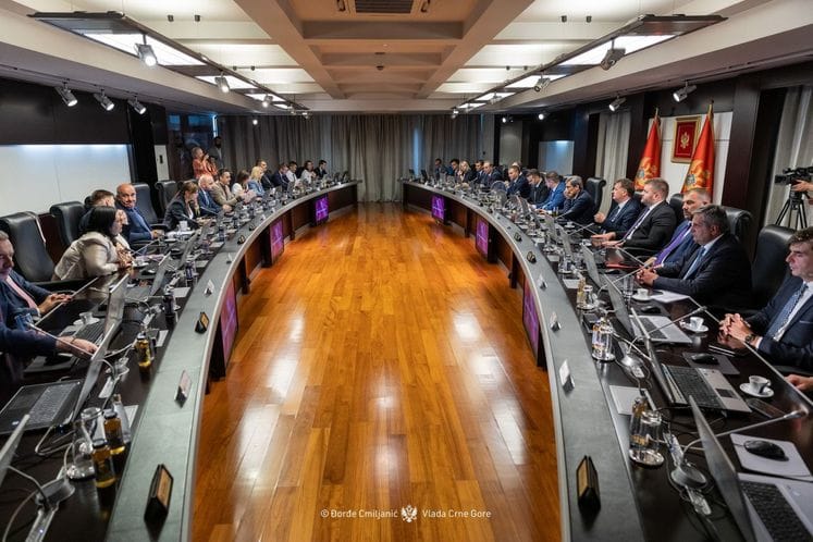 Srbi po drugi put među crnogorskim ministrima