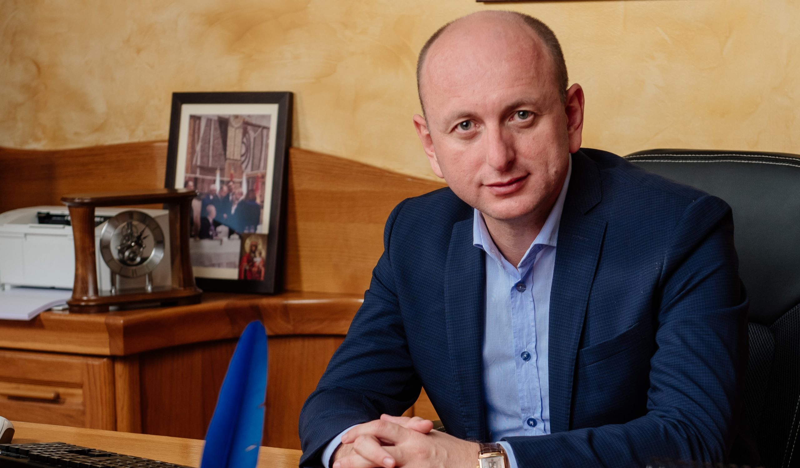 Knežević: Reket vječnosti kojim pretvaraš sve u zlato ozario je tvoj narod beskra