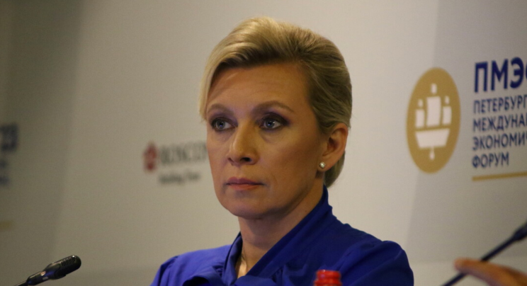 Zaharova o protestima: Po ozloglašenoj šemi, pseudodemokrate, uz pomoć marionetskih medija i NVO hoće da okrenu narod protiv države