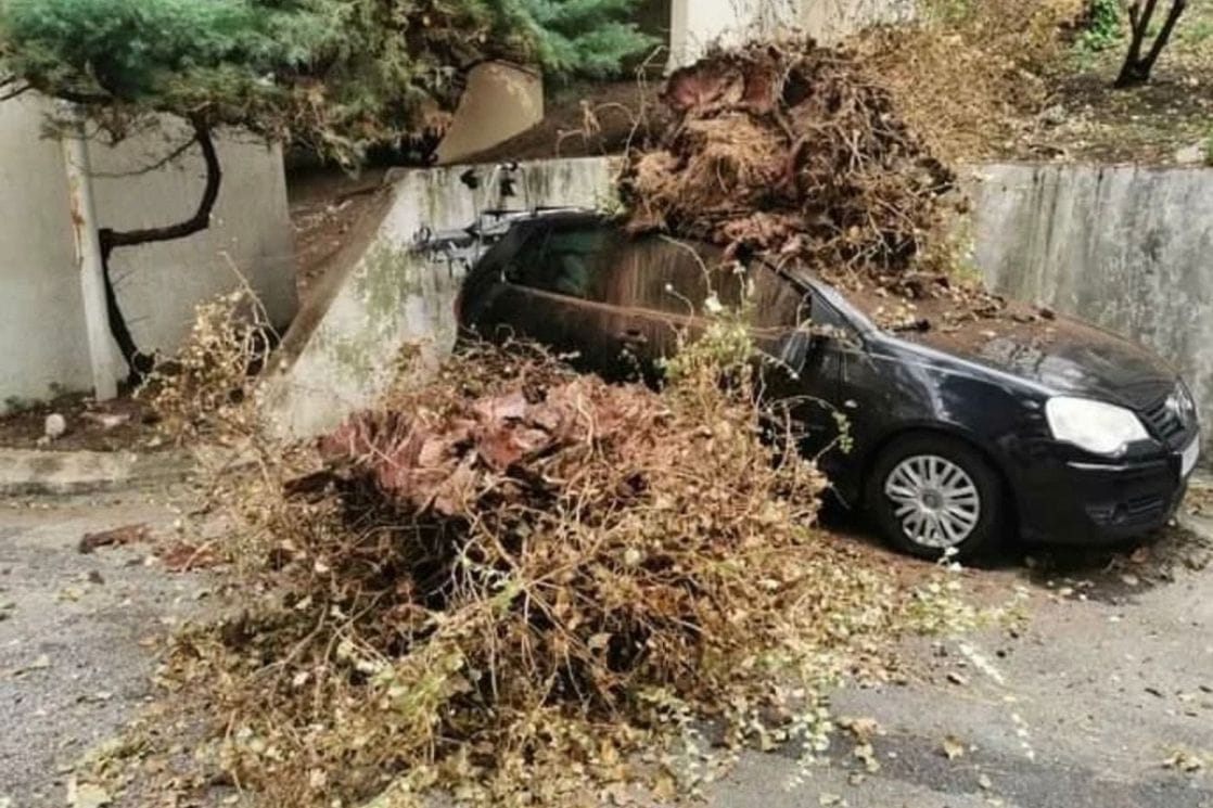Jako nevrijeme zahvatilo Herceg Novi