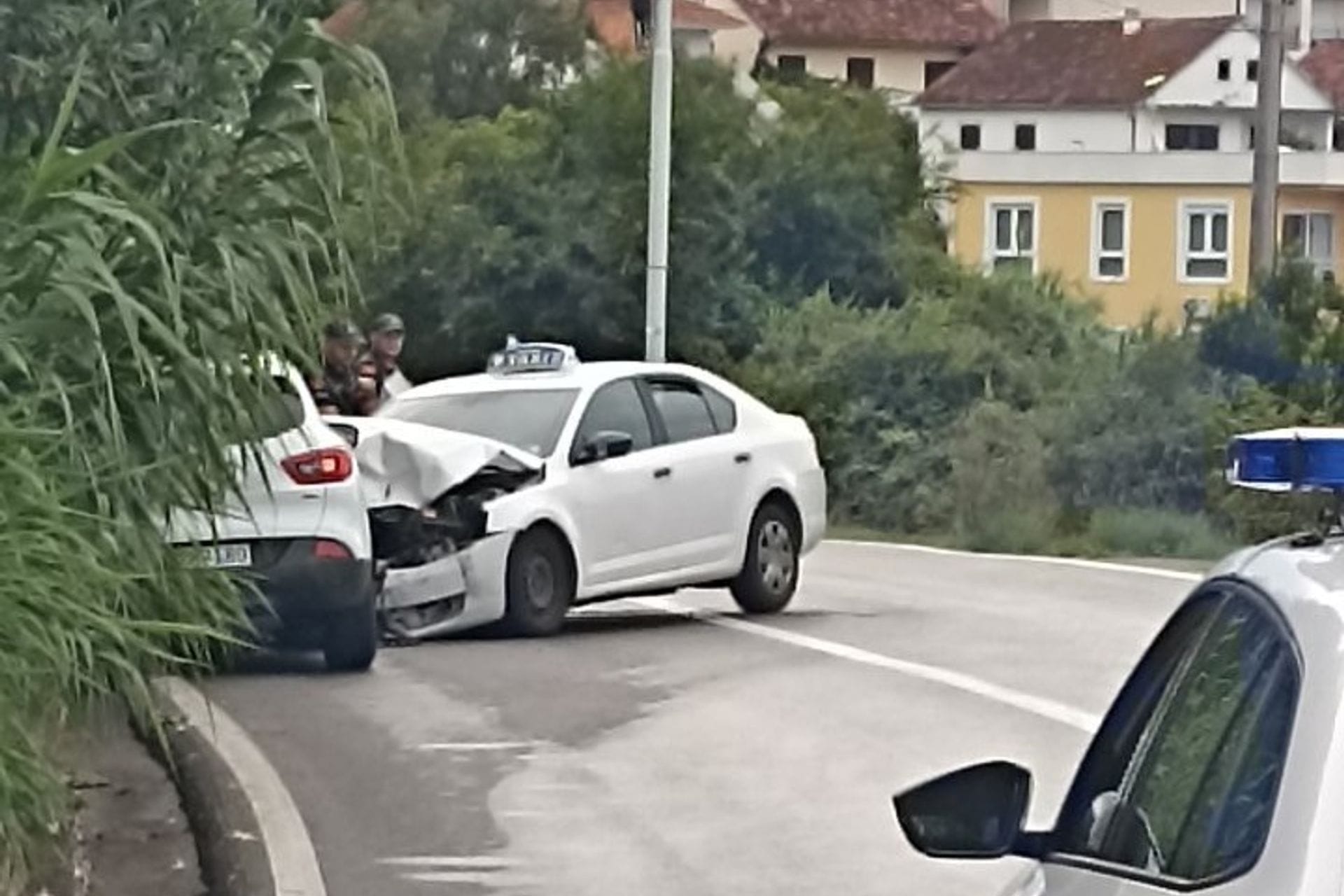 Udes u Bijeloj: Sudarili se taksi i džip