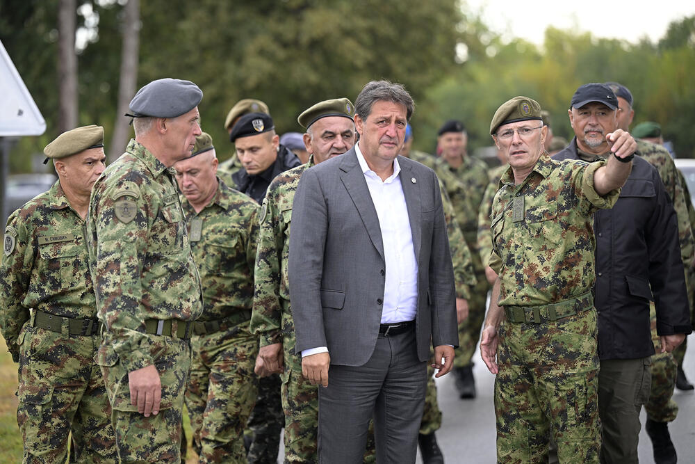 Ministar Gašić na polaganju zakletve vojnika generacije „jun 2025“