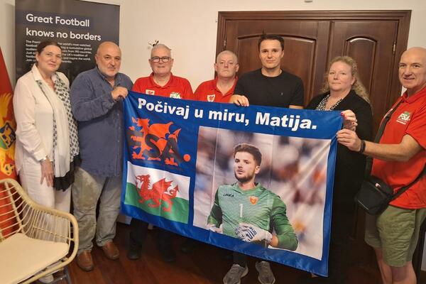 Gest za poštovanje navijača Velsa: Zastava sa Matijinim likom za porodicu Šarkić