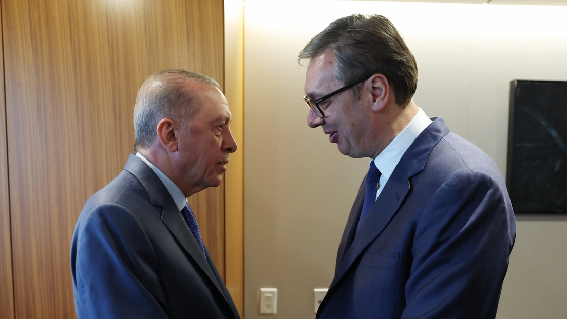 Vučić se u Njujorku sastao sa Erdoganom: Razgovarali o ekonomskoj saradnji i globalnoj bezbjednosti