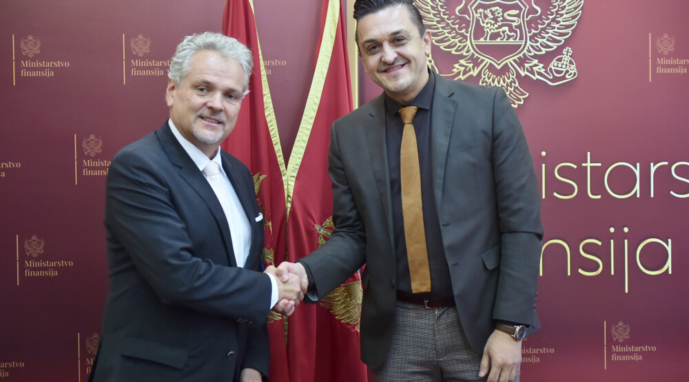 Ambasador EU se sastao sa ministrom Vukovićem: Podrška u predstojećim reformama i obavezama iz evropske agende Crne Gore
