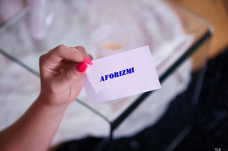 AFORIZMI I SATIRIČNI KOMENTARI