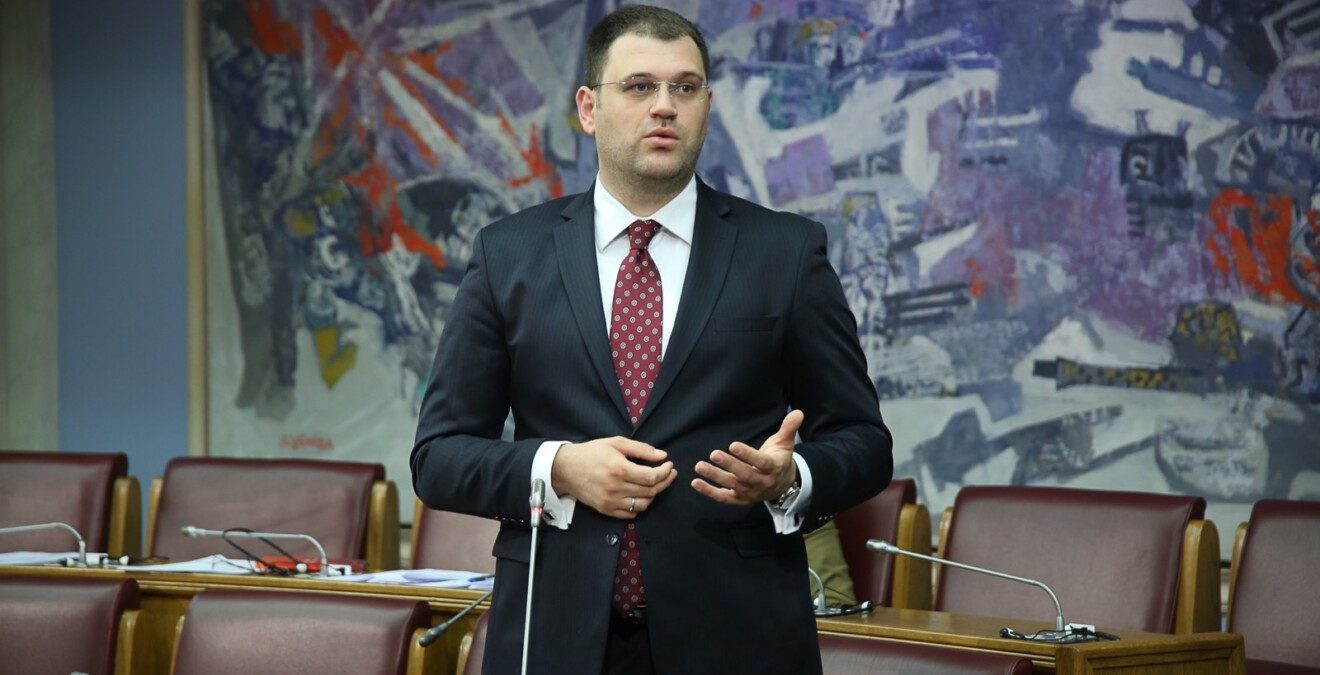 Anđušić o hapšenju Dabetića: Ko će u Vladi i resornom ministarstvu podnijeti odgovornost za ovako nešto?