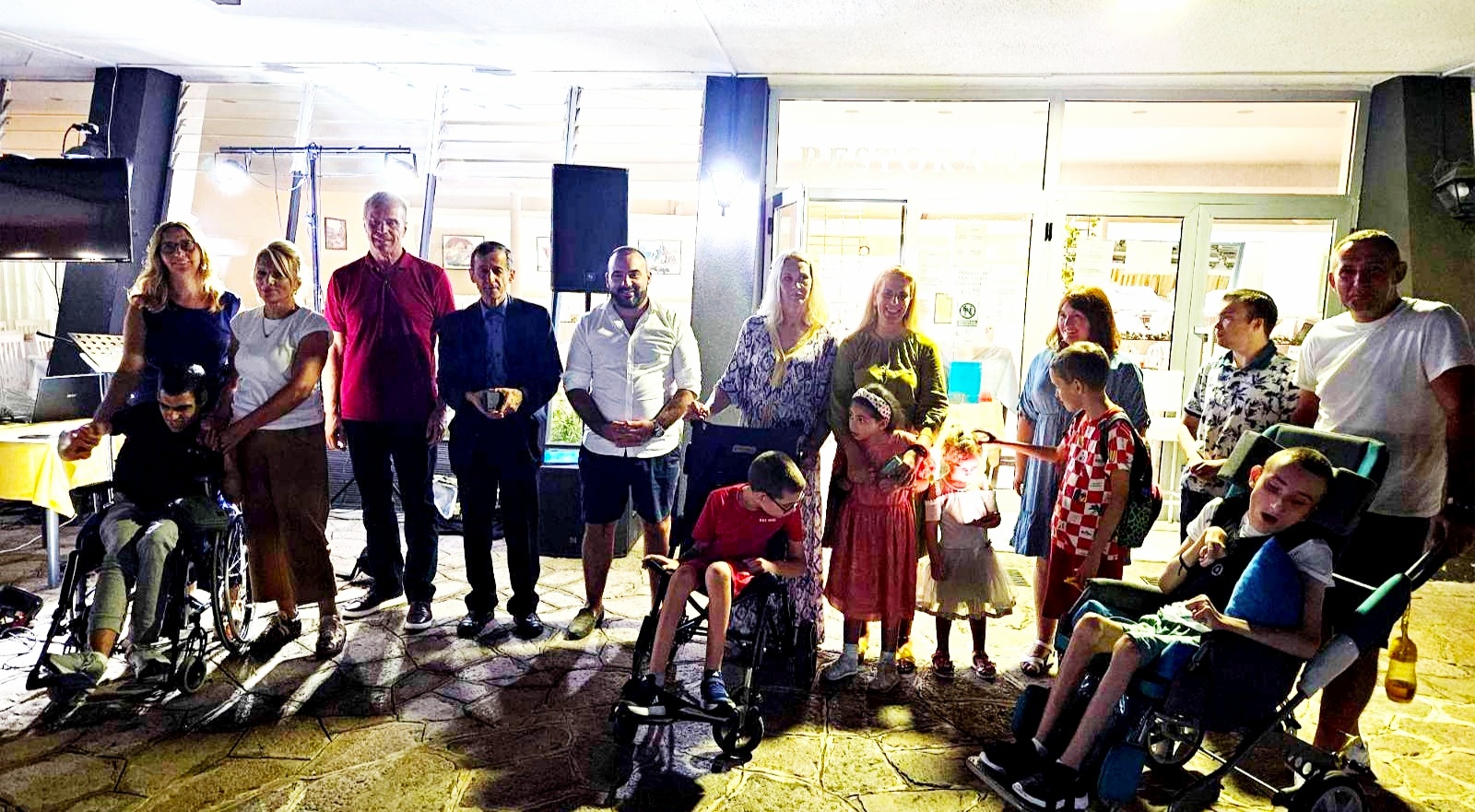 Za djecu sa smetnjama u razvoju: Dragan Koprivica održao još jedan humanitarni koncert