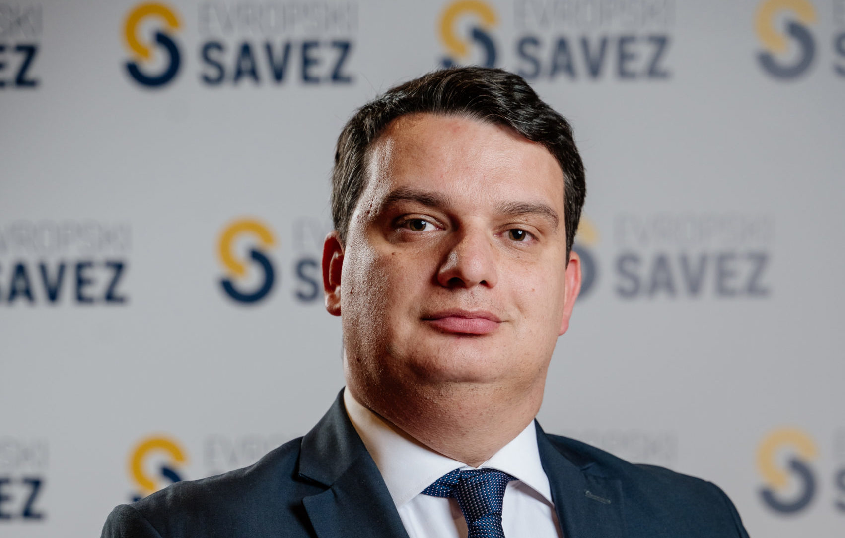 Odžić: Kovačević misli da ako je ugasio rasvjetu u Nikšiću građani ne vide bruku oko Q groznice