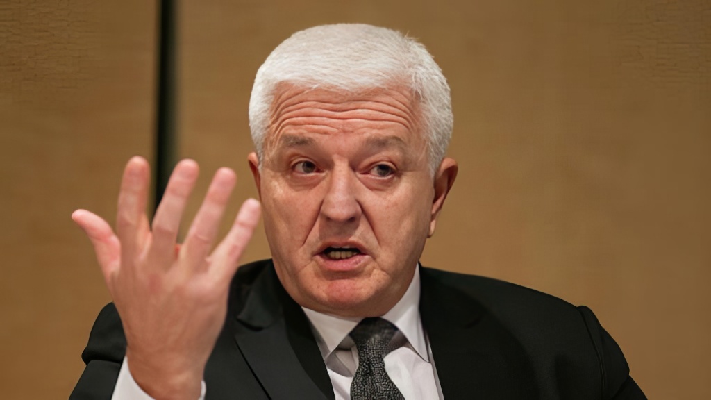 Duško Marković „pokupio“ odbjegle odbornike cetinjskog DPS-a