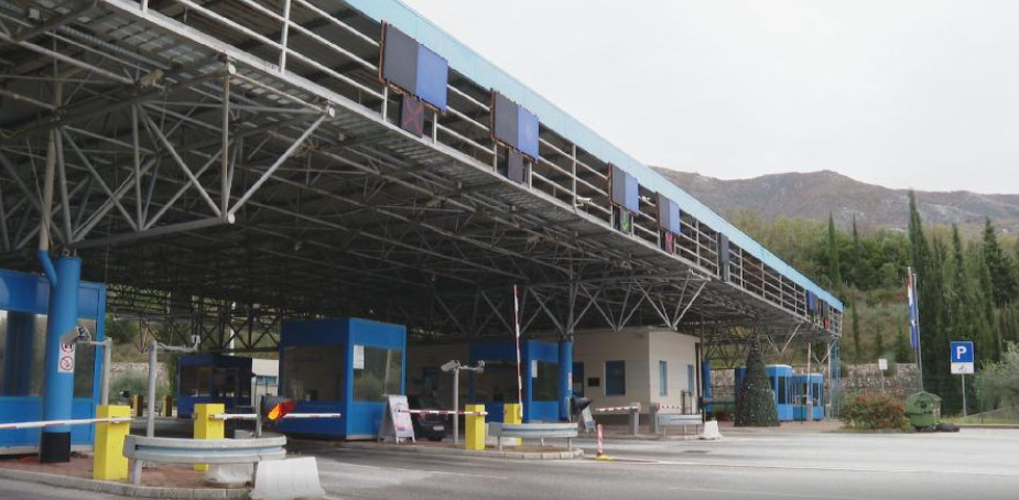 Uhapšena tri turska državljanina na Debelom brijegu: Falsifikovali isprave, jedan osumnjičen i za krijumčarenje ljudi