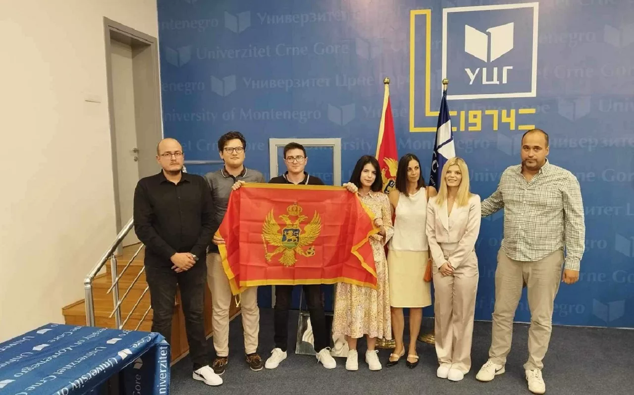 Šahovske reprezentacije spremne za Olimpijadu, promovisana knjiga Božidara Ivanovića