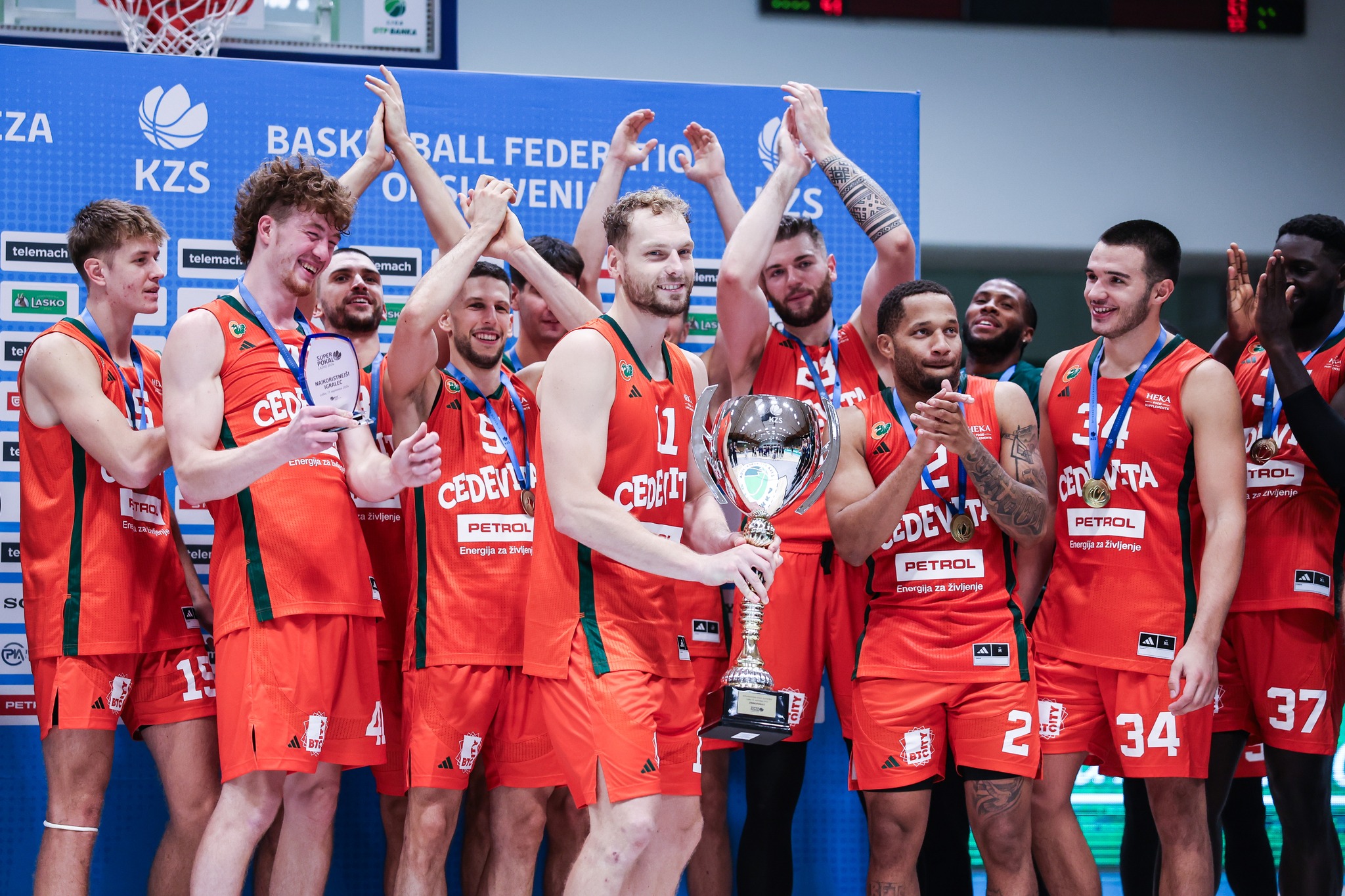 Mitrović osvojio prvi trofej sa Cedevita Olimpijom