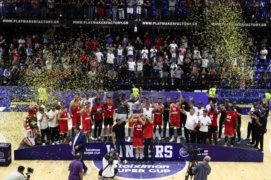 Olimpijakos osvojio Superkup Grčke: Ataman dao komentar u svom stilu
