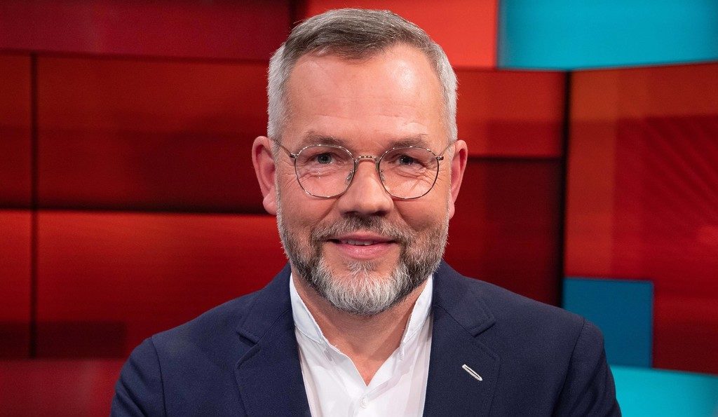 Rot prijeti Srbiji zbog pozdrava Putinu (FOTO)