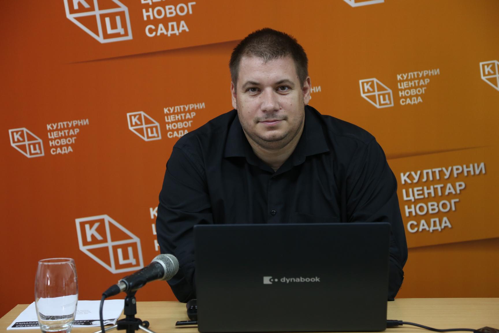 Predavanje dr Rastislava Stojsavljevića na temu „Antarktik – (ne)ispričana priča” na Jutjub kanalu KCNS