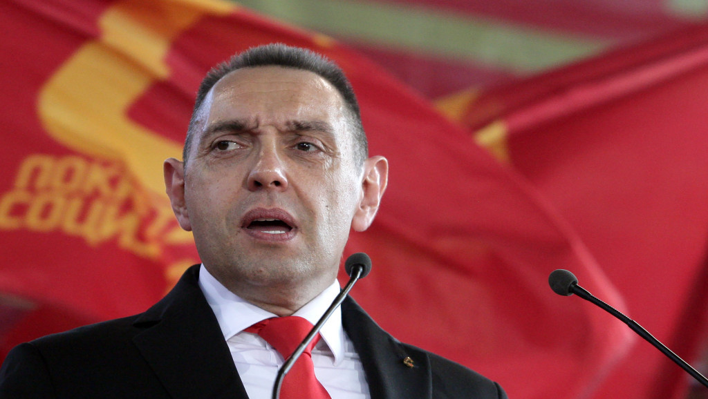 Vulin: Laž da Srbija ustupa Francuskoj svoje migove je i podla i glupa