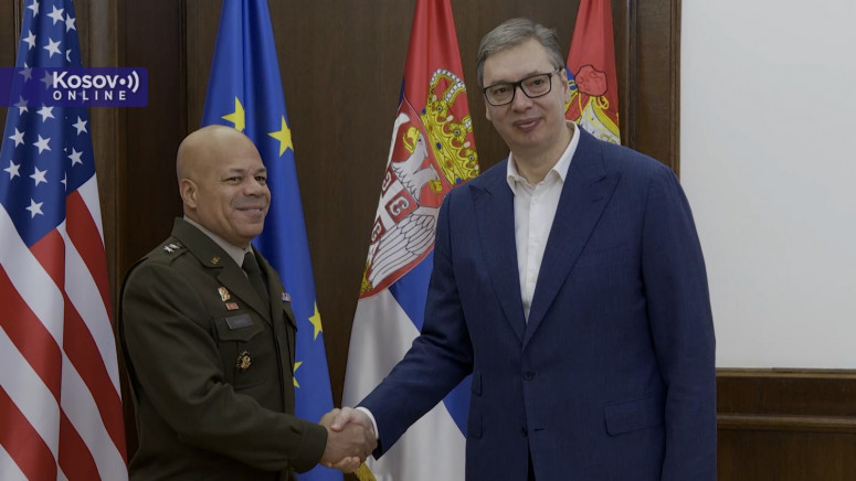 Vučić sa Harisom: Sve teža bezbjednosna situcija za Srbe na Kosovu, potrebna jača podrška SAD